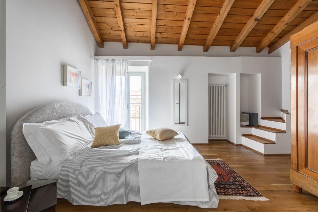 A Casa Nuccia Mansarda By Holiday Solutions 科莫 外观 照片